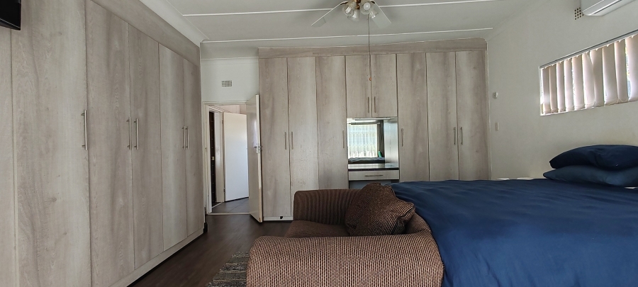 5 Bedroom Property for Sale in Parys Free State